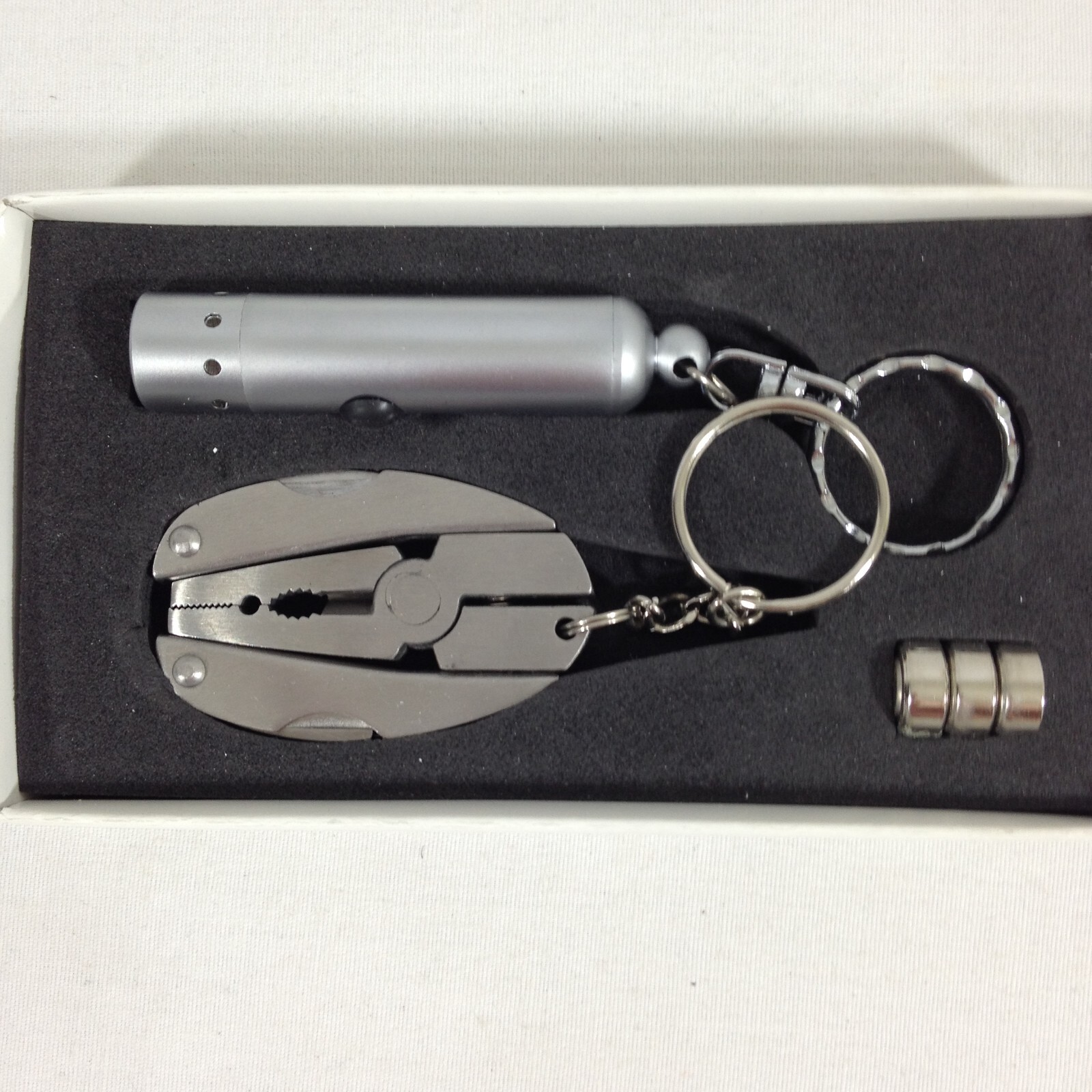 Frost Cutlery V-9 Micro Set,Key Chain-Multi Tool – Flashlight NWOT