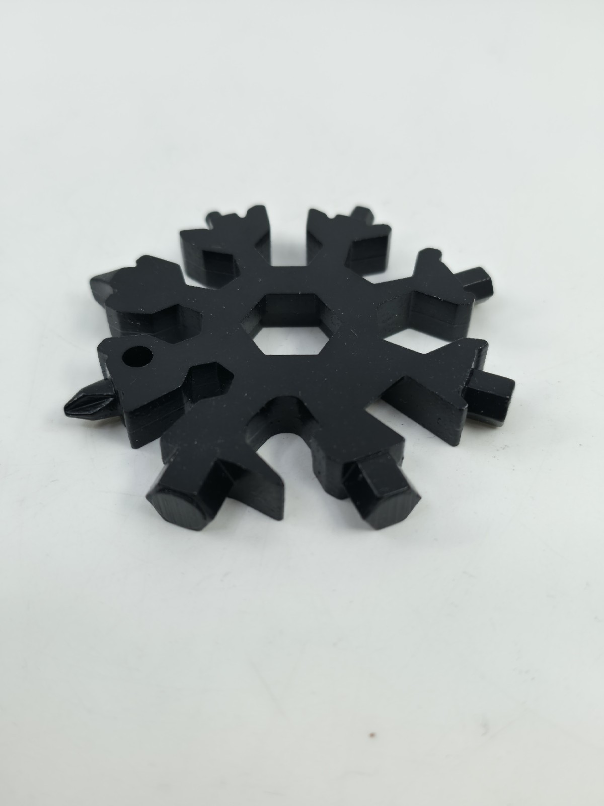 2 Pack 18-in-1 Snowflake Multi Tool Keychain Wrench Screwdriver Bottle Opener