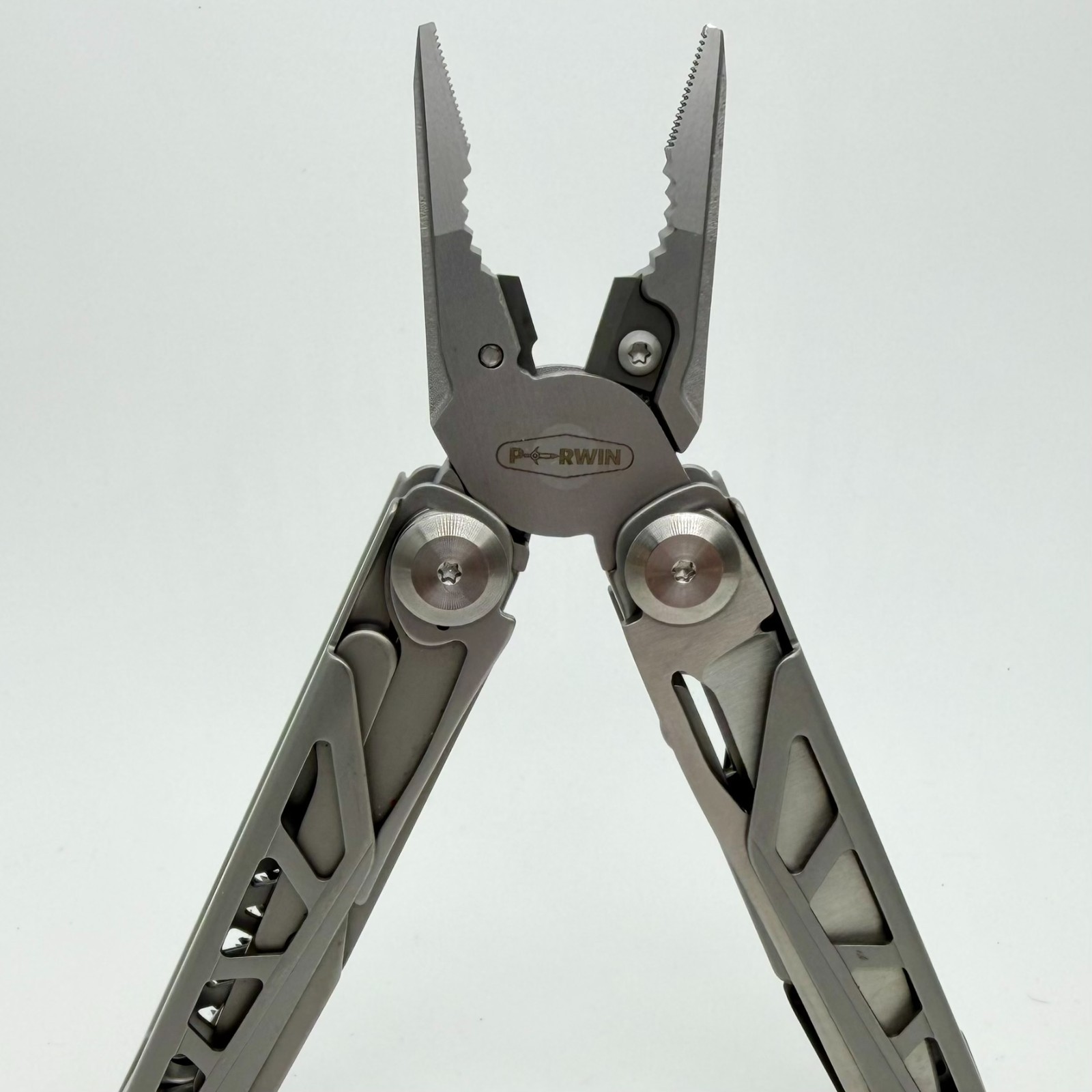 PERWIN 17-in-1 Multi-Tool Pliers Pocket Knife Saw Scissors File Self-Locking EDC