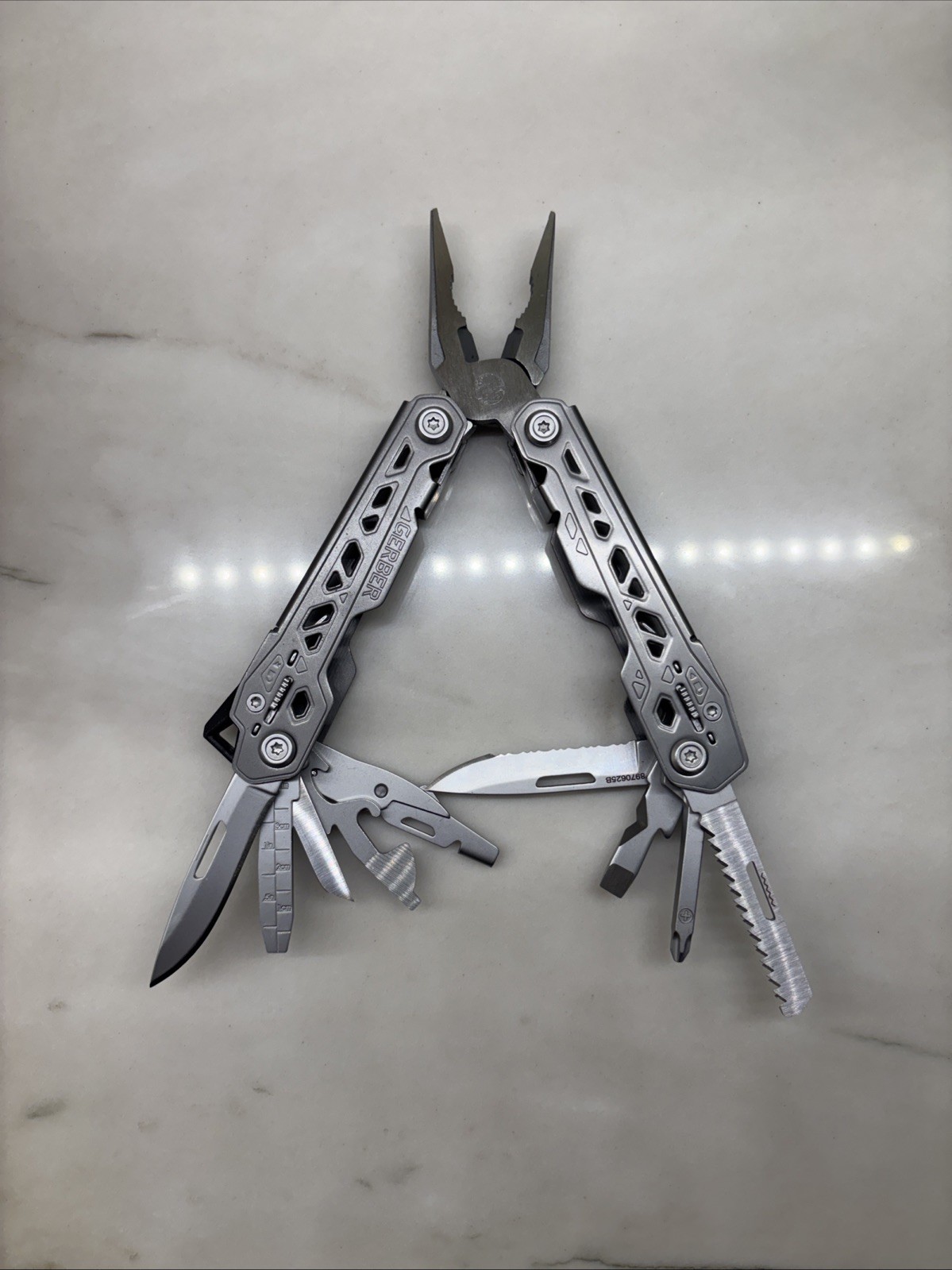 Gerber 30-001343 Truss Multi-Tool with Sheath
