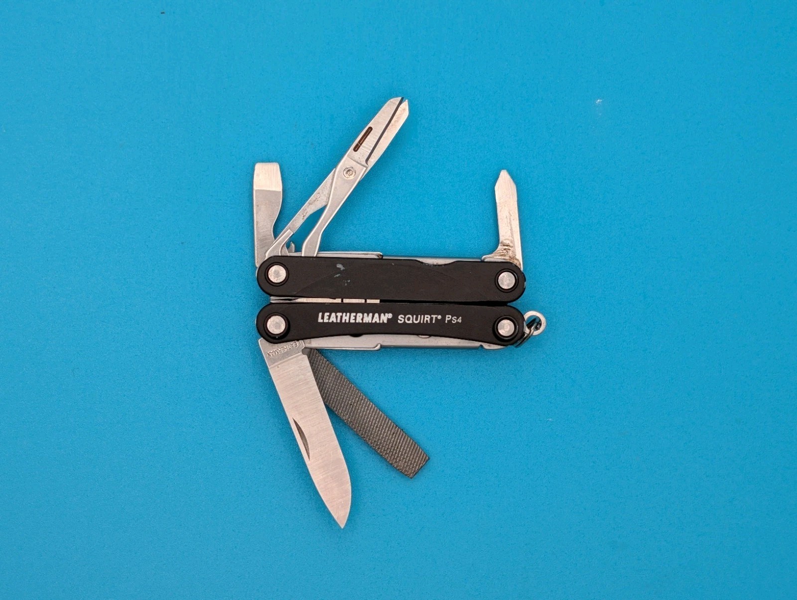 Leatherman SQUIRT PS4 Multi-Tool! BLACK! *broken nail file*