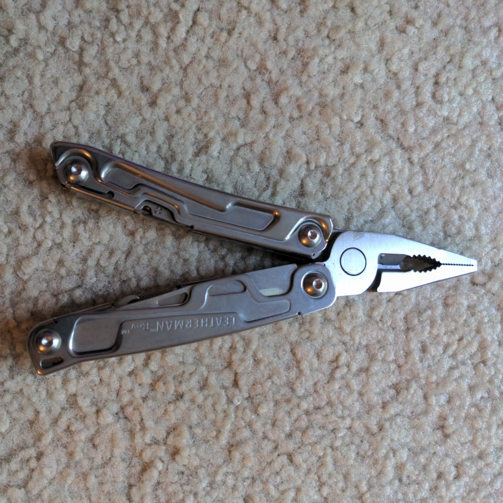 Leatherman Rev Multi-Purpose 14-Tool Stainless Steel