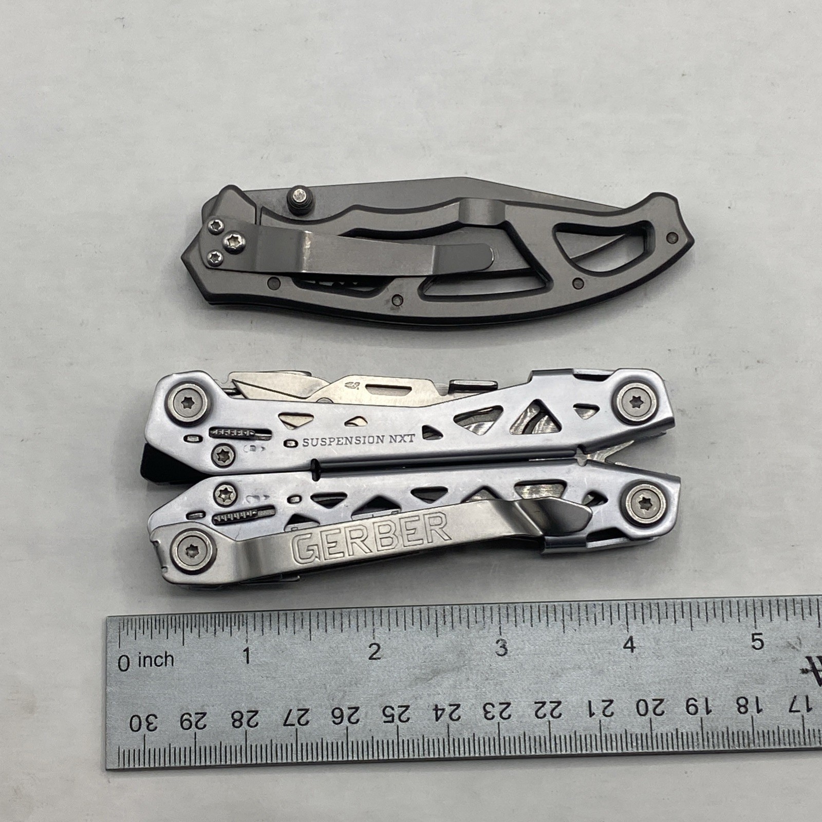 Gerber Suspension NXT & Paraframe I Knife Combo – Silver