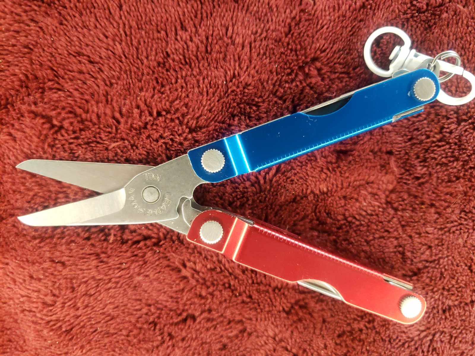 Leatherman Micra Red Blue Multitool White claw keychain 0121 date code