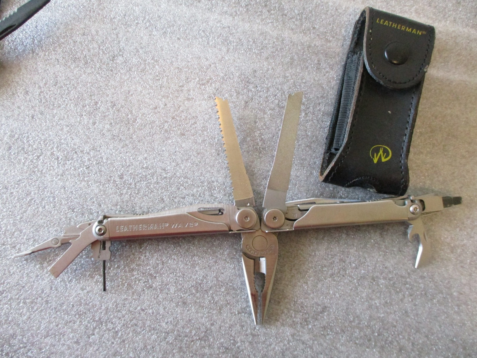 GERBER DIESEL MULTI-PLIER-2w/1 CASE+LEATHERMAN WAVE MULTI-TOOL & CASE-EXCELLENT!