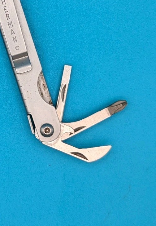 Leatherman SideClip Multi-Tool! With Sheath! 03/98 DATE STAMP! RARE!