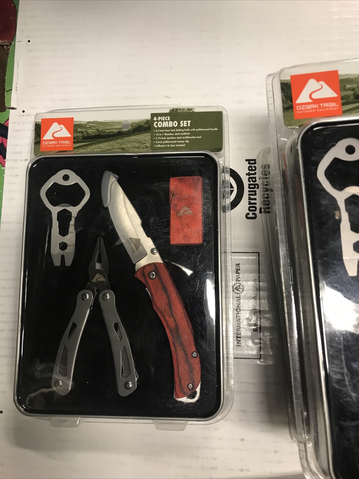 Ozark Trail Outdoor Equipment 4 Piece Combo Set Knife Multi tool Money Clip &Tin