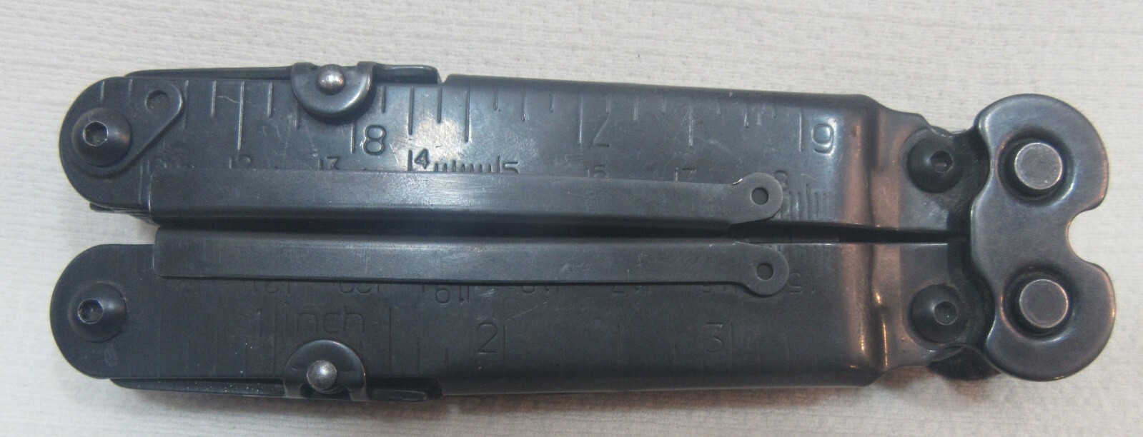 SOG PowerLock Multi Tool w/Sheath Good Condition
