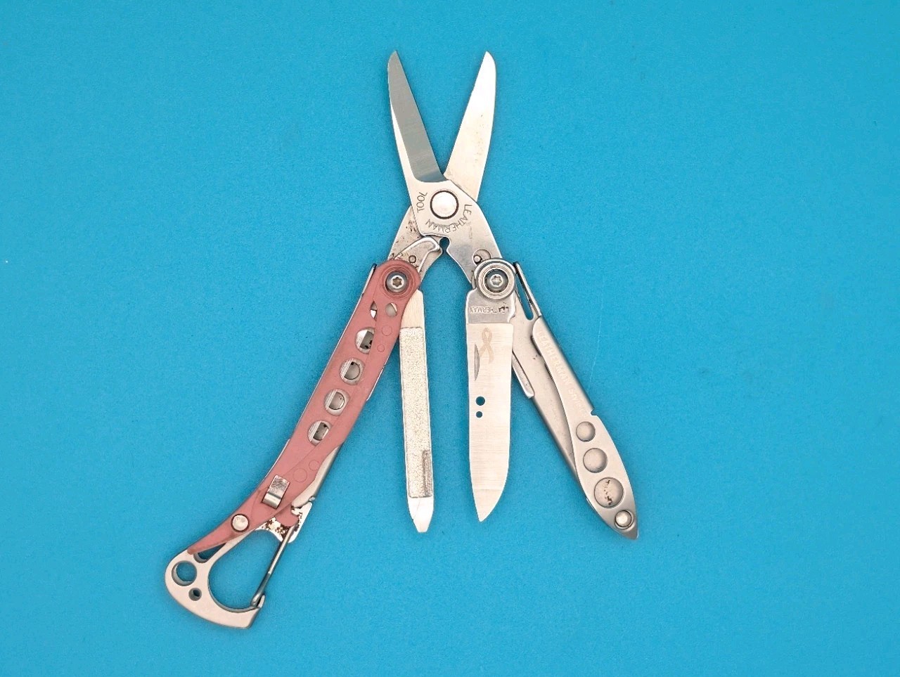 Rare Early Retired PINK Leatherman Style CS Multitool, Cancer Foundation