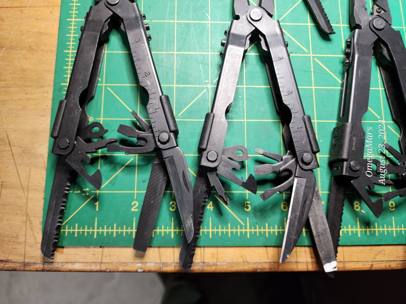 Gerber black MP 600 x1(ONE) per. Multi-Plier 600 Excellent, W/ Sheath, READ