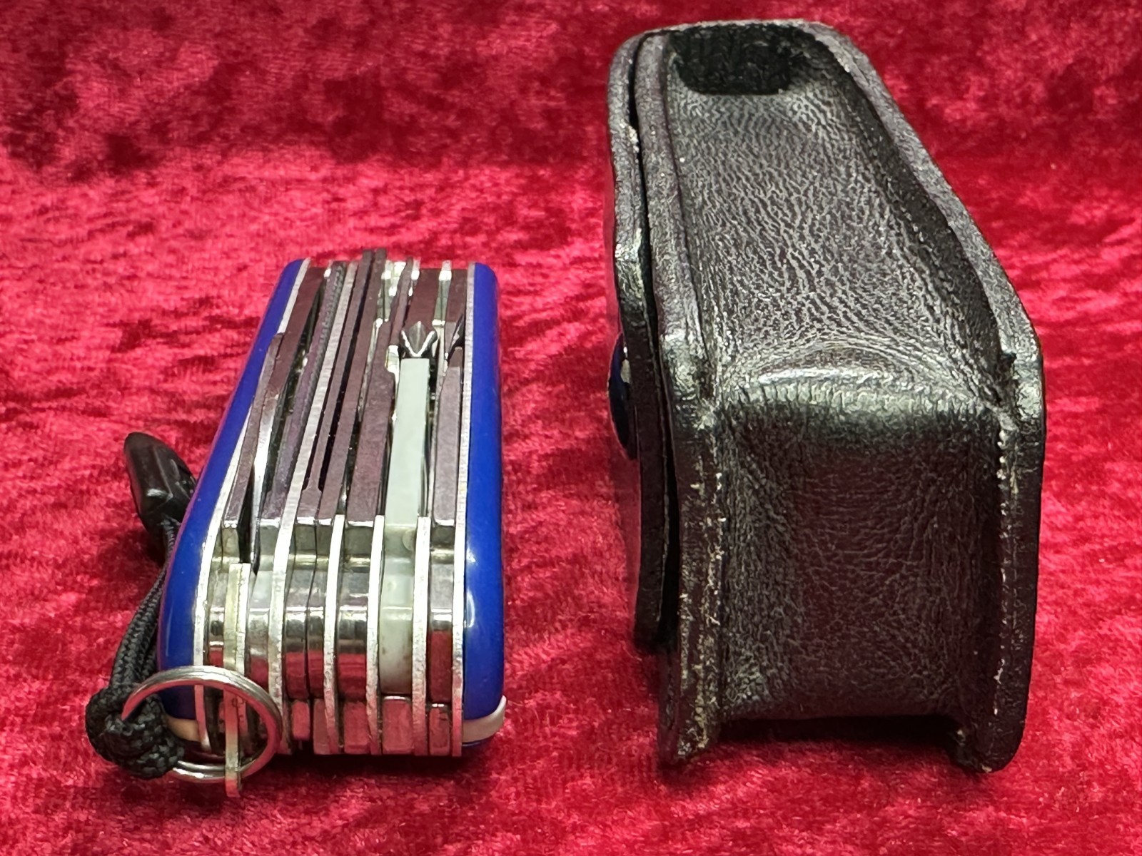 Victorinox Champion-C Motorola Blue Swiss Army Knife w/Pouch Rare Vintage (669)