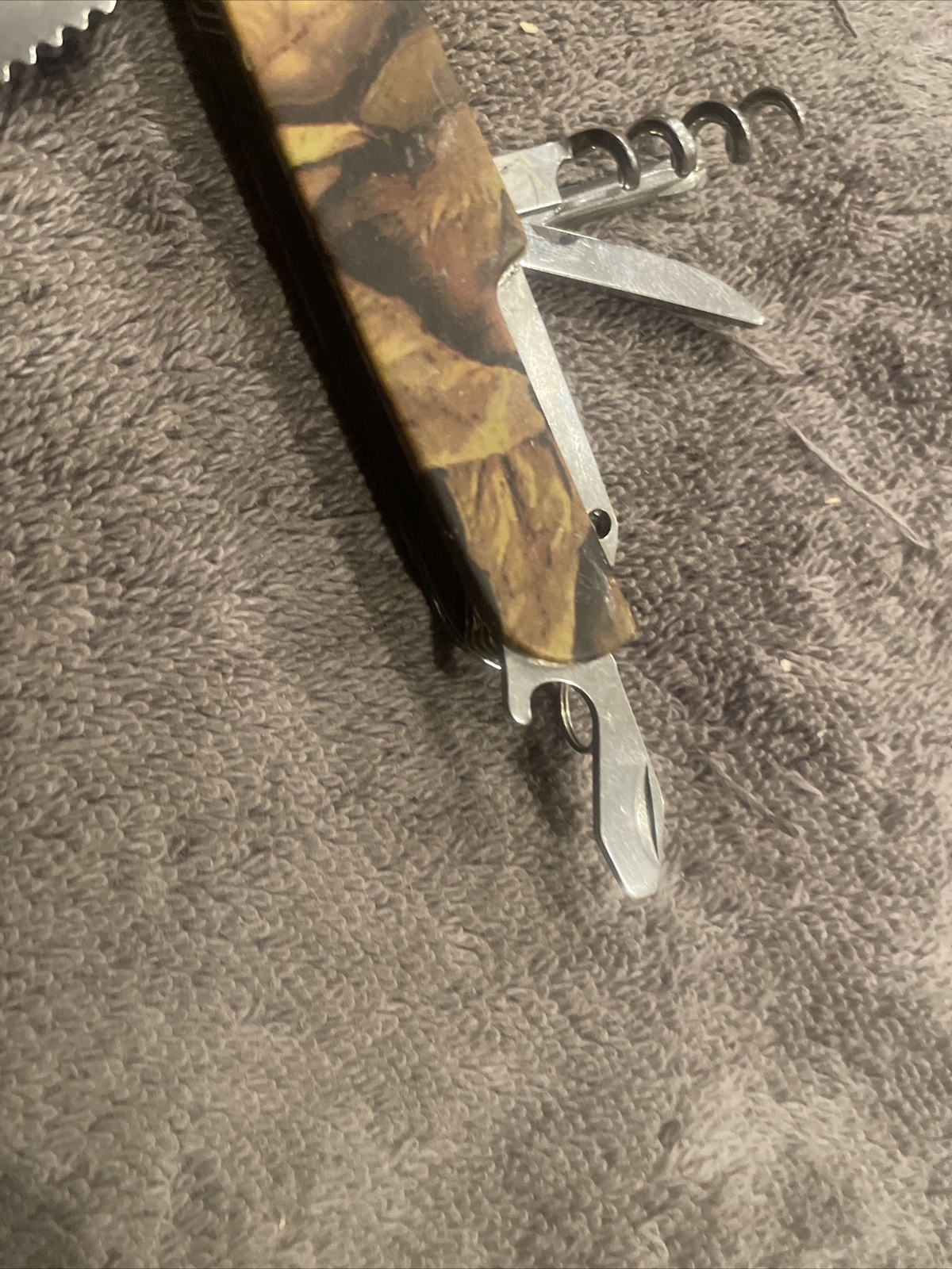 Appalachian Trail Camper Knife Multitool function Camo Design