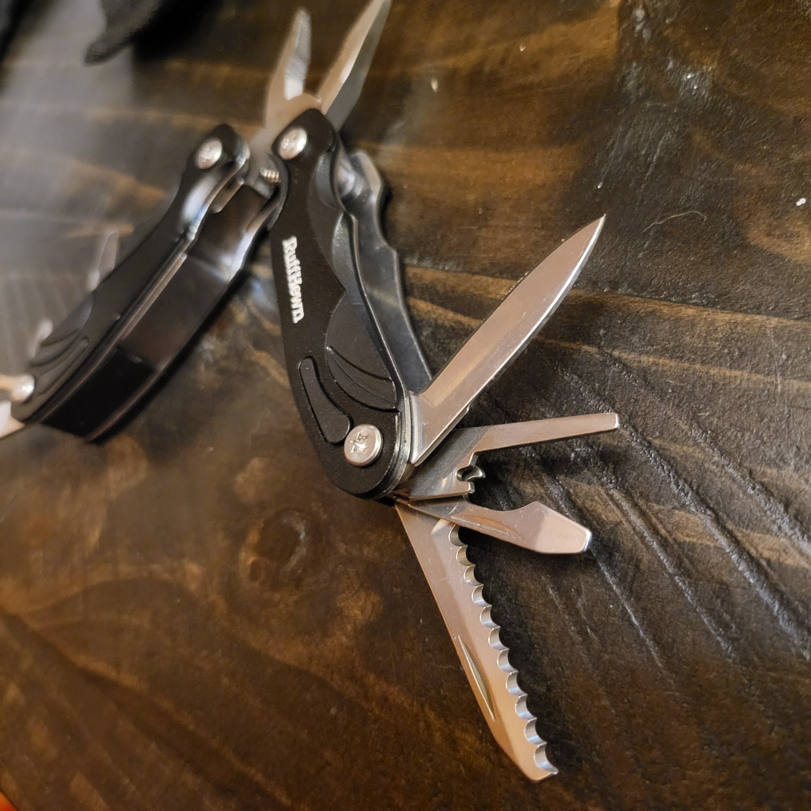 L@@k!!! Ruff Hewn Black Multi Function Pocket Knife Tool Gadgets – 10 Tools