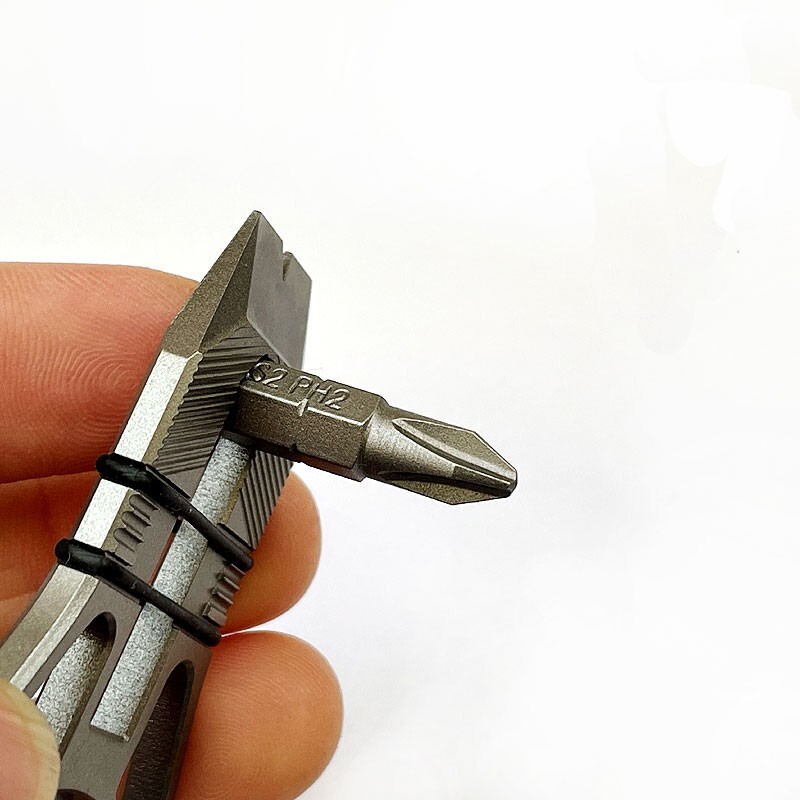 Titanium Alloy Keychain Pry Bar Crowbar Bottle Opener Outdoor Multi EDC Tools
