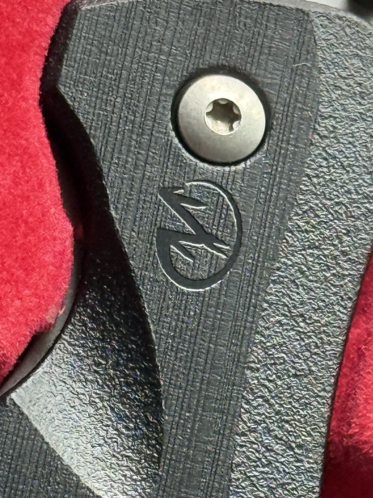 Limited Edition Leatherman AL 25th anniversary set with Crater c33L