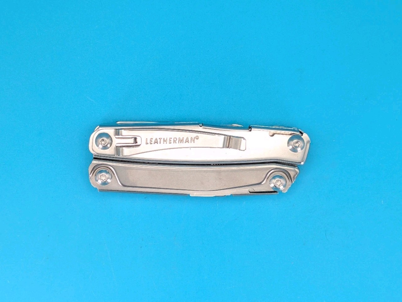 Leatherman Rev 3.8″ Multi-Tool, Stainless!
