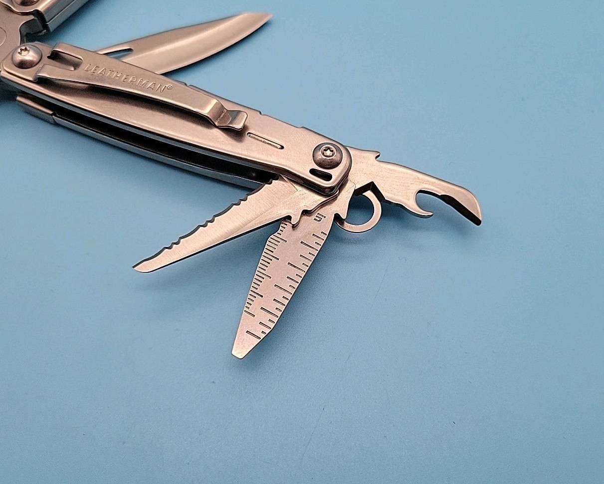 Leatherman Bolster Multi-Tool – Pliers, Knife, File, Screwdrivers, Bottle Opener