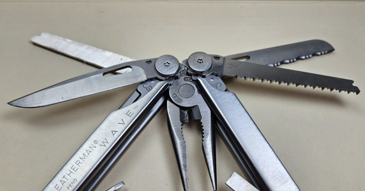 Leatherman Wave Original Multi Tool Knife Pliers with sheath Excellent