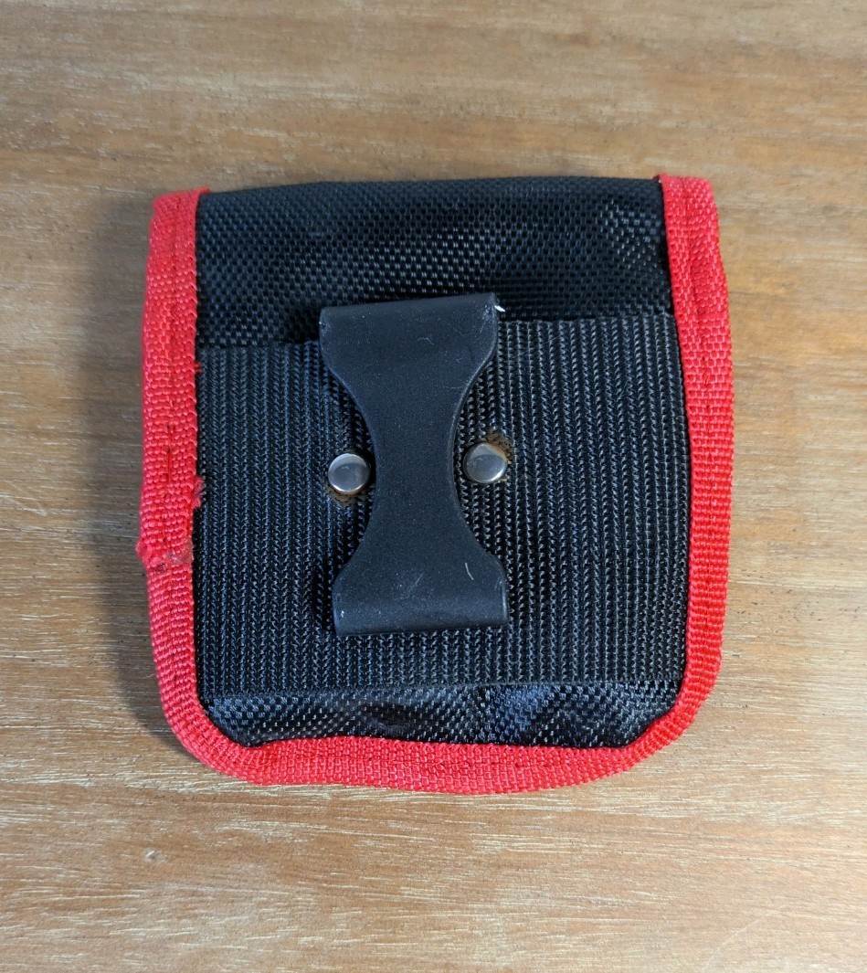 Sheffield Mulitool And Utility Knife In Black And Red Belt Case