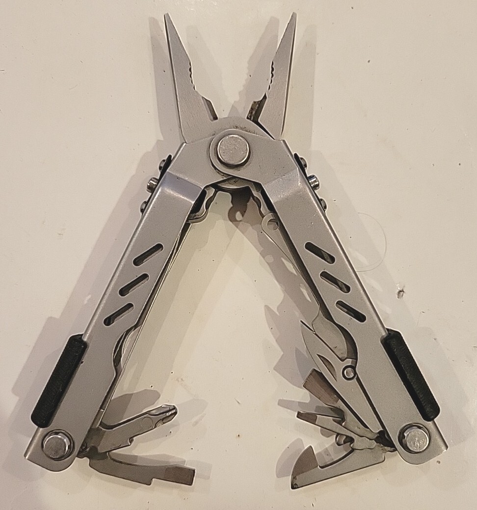 Gerber MP400 Folding Multi-Tool Knife Hunting Camping Hiking Prepper EUC