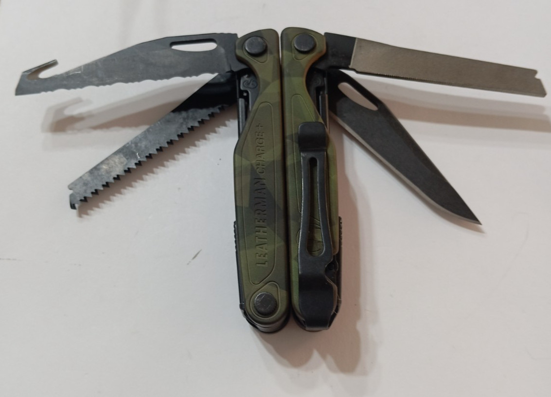 🔥🔥🔥 Leatherman Charge 2018 Forest Camo Retired Limited Edition Very Rare