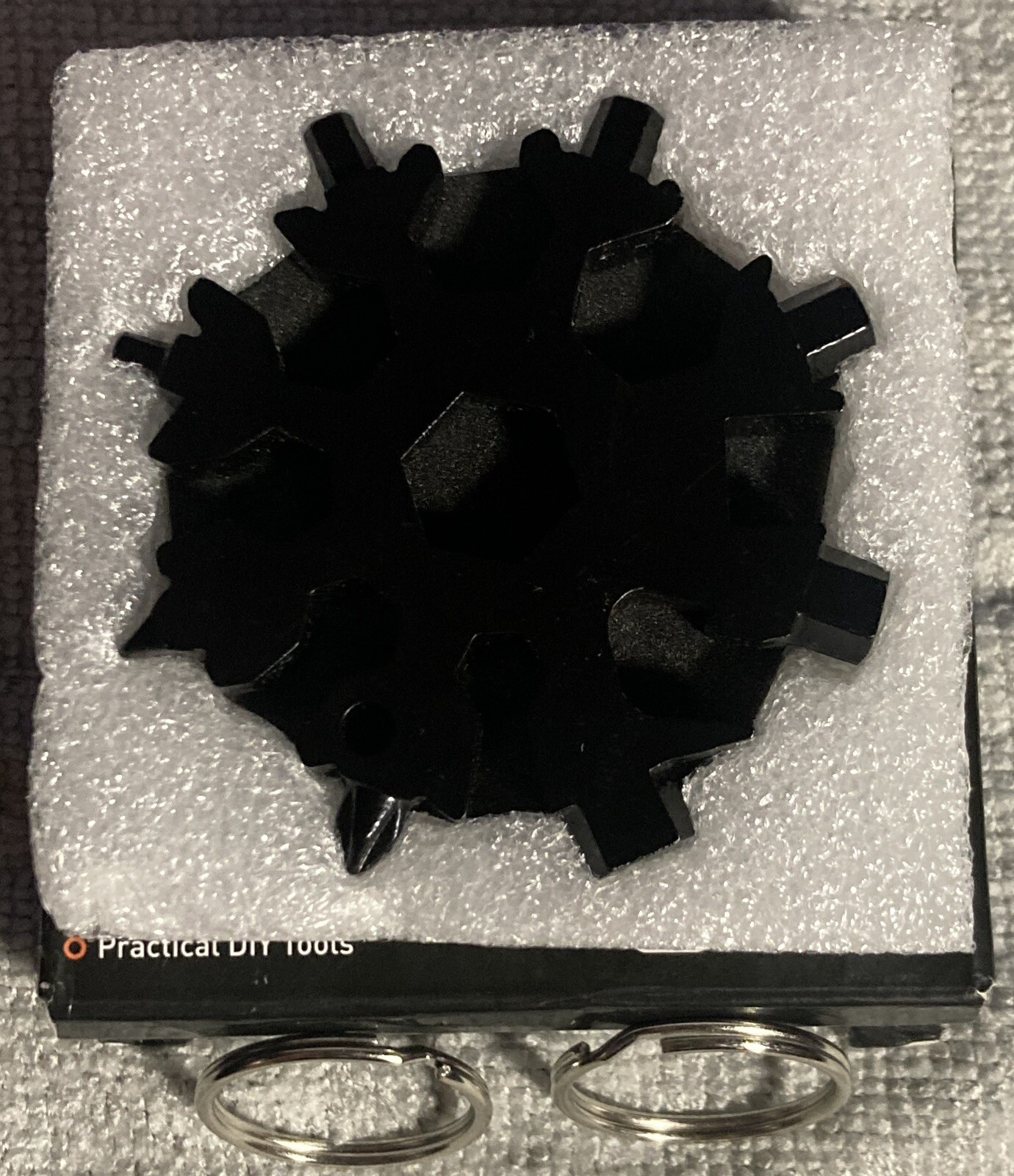 NEW 18-in-1 Snowflake Multi Tool 2pk, Black & Silver