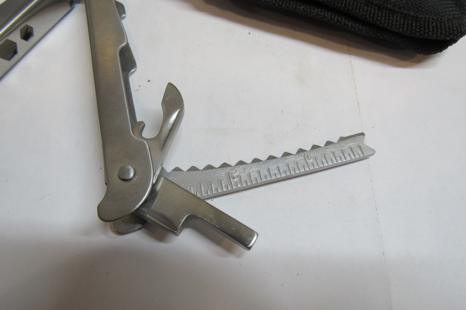 Multi Tool Pliers with 8 Attached Accessories and Case Bits