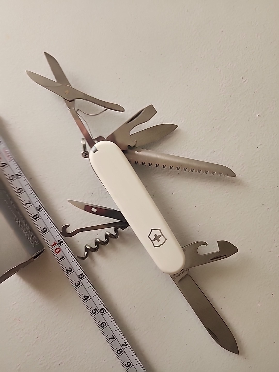 Victorinox Huntsman Camping Multi-Tool – White (1.3713.7)