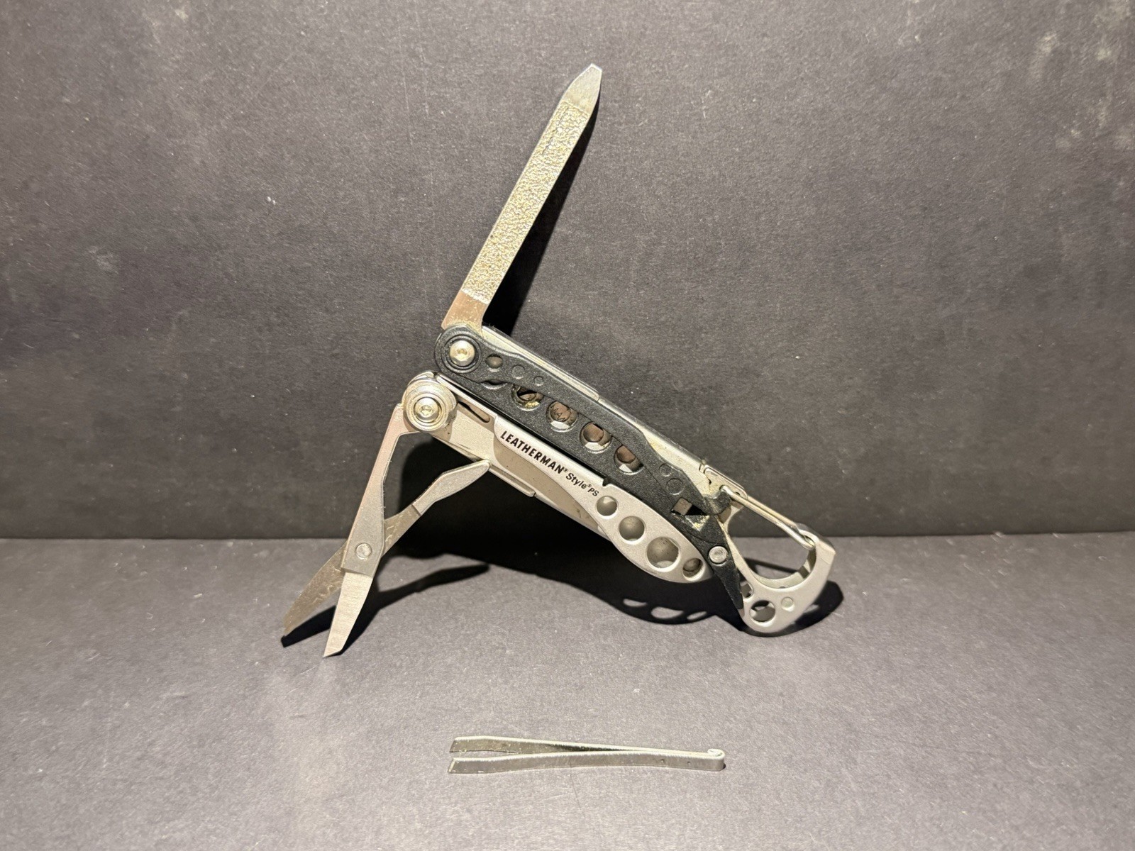 Leatherman Style PS Multi Tool File Scissor Carabiner Discontinued