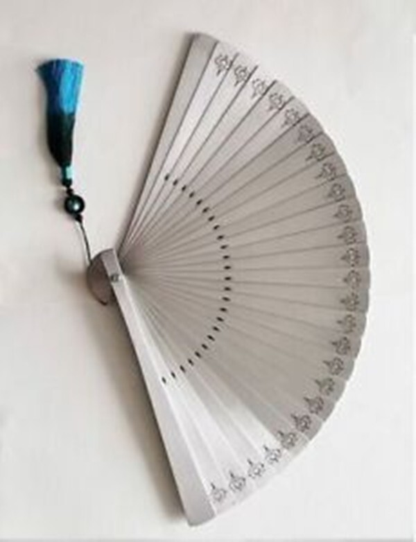 New Heavy Titanium Alloy Tactical Folding Fan Martial Arts Portable Kung Fu Tool