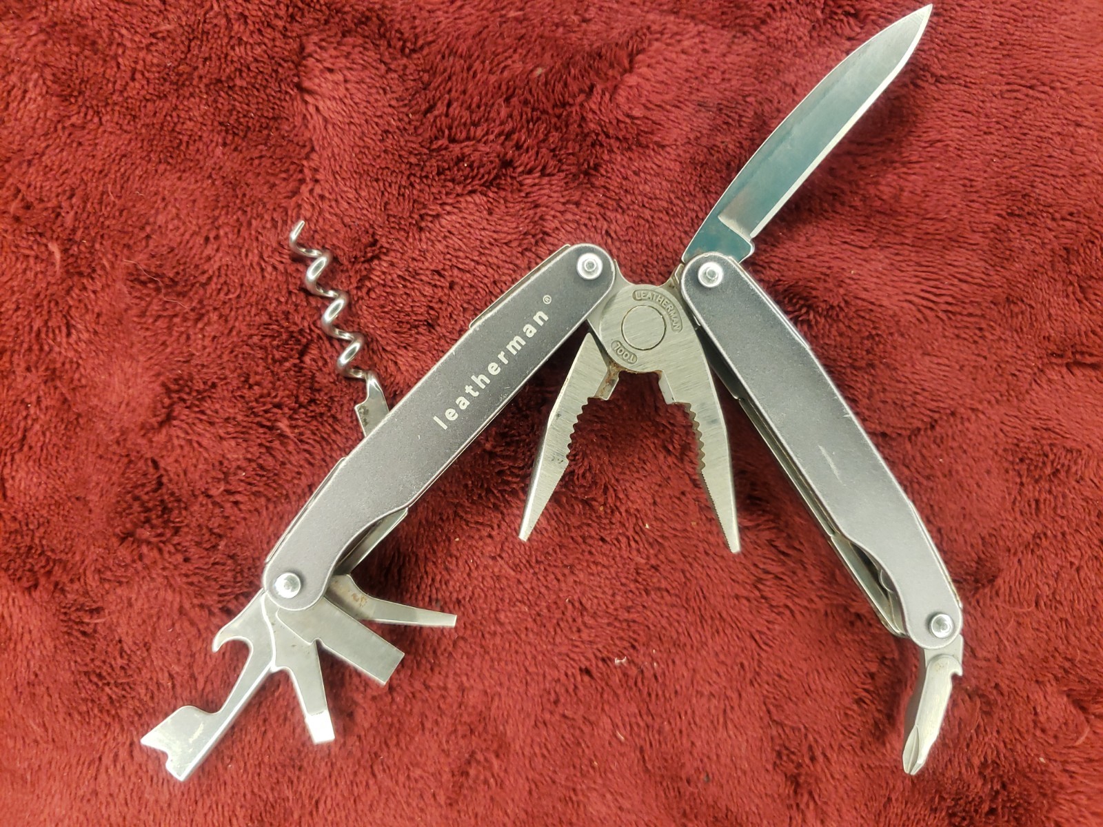🔪 Leatherman Juice C2 Gray Multi-tool read