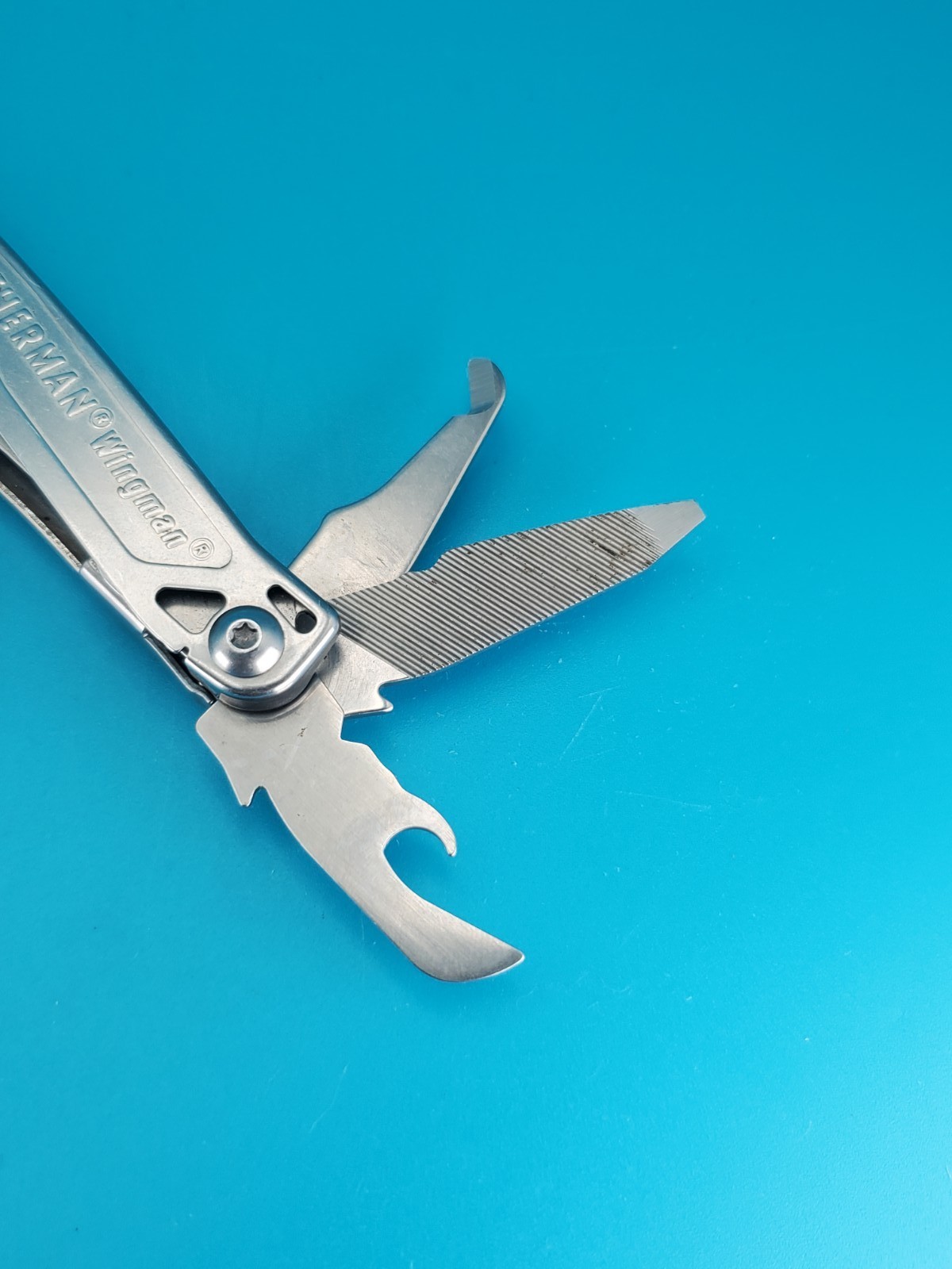 LEATHERMAN WINGMAN MULTI-TOOL! FAST SHIPPING!