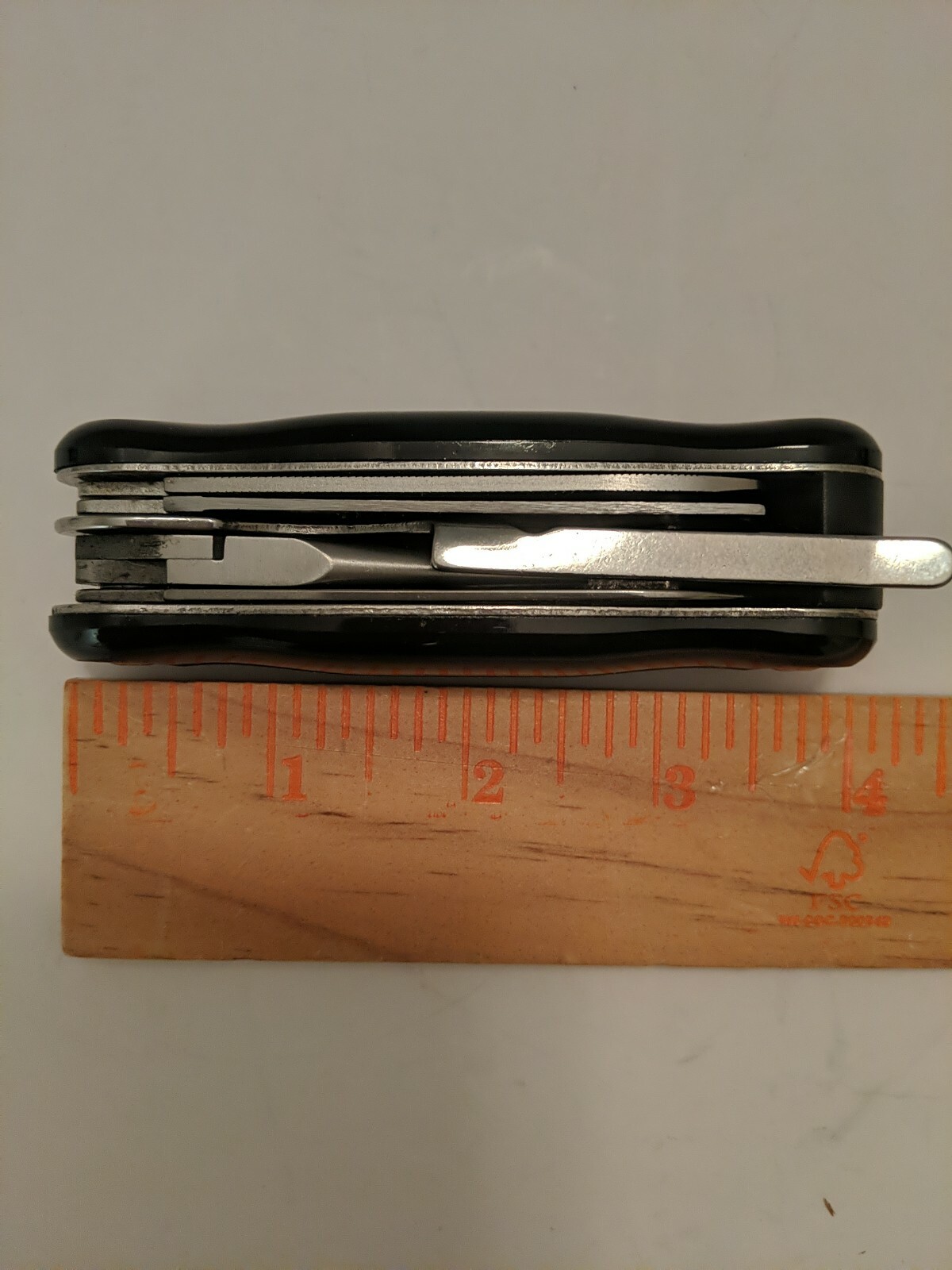 Stanley Multi Tool 7 in 1 Combination Pliers /Black