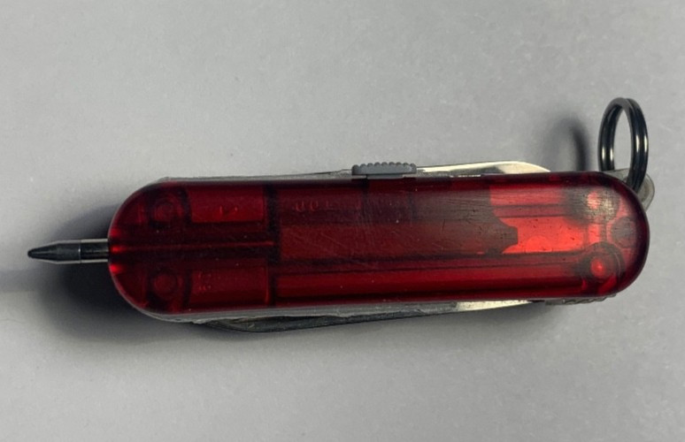 VICTORINOX Swiss Army Knife with USB 64GB LED RED Lite
