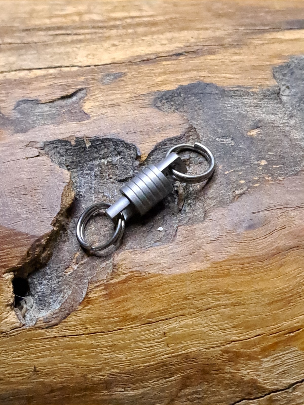 Super Mini Titanium Swivel With 10mm Titanium Keyrings