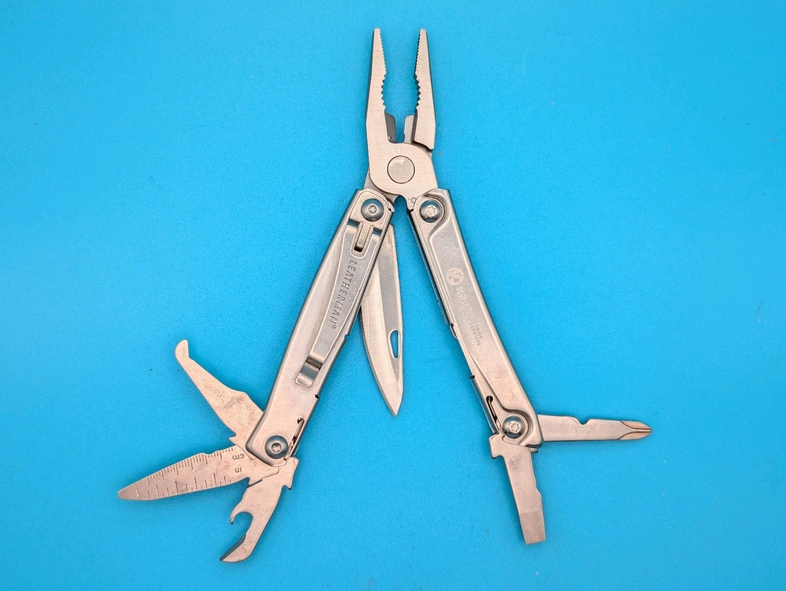 Leatherman Rev 3.8″ Multi-Tool, Stainless!