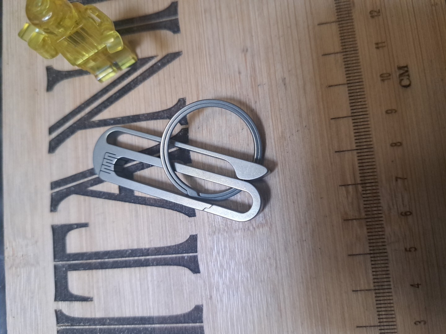 Custom Anodized Titanium Alloy Carabiner Belt Clip
