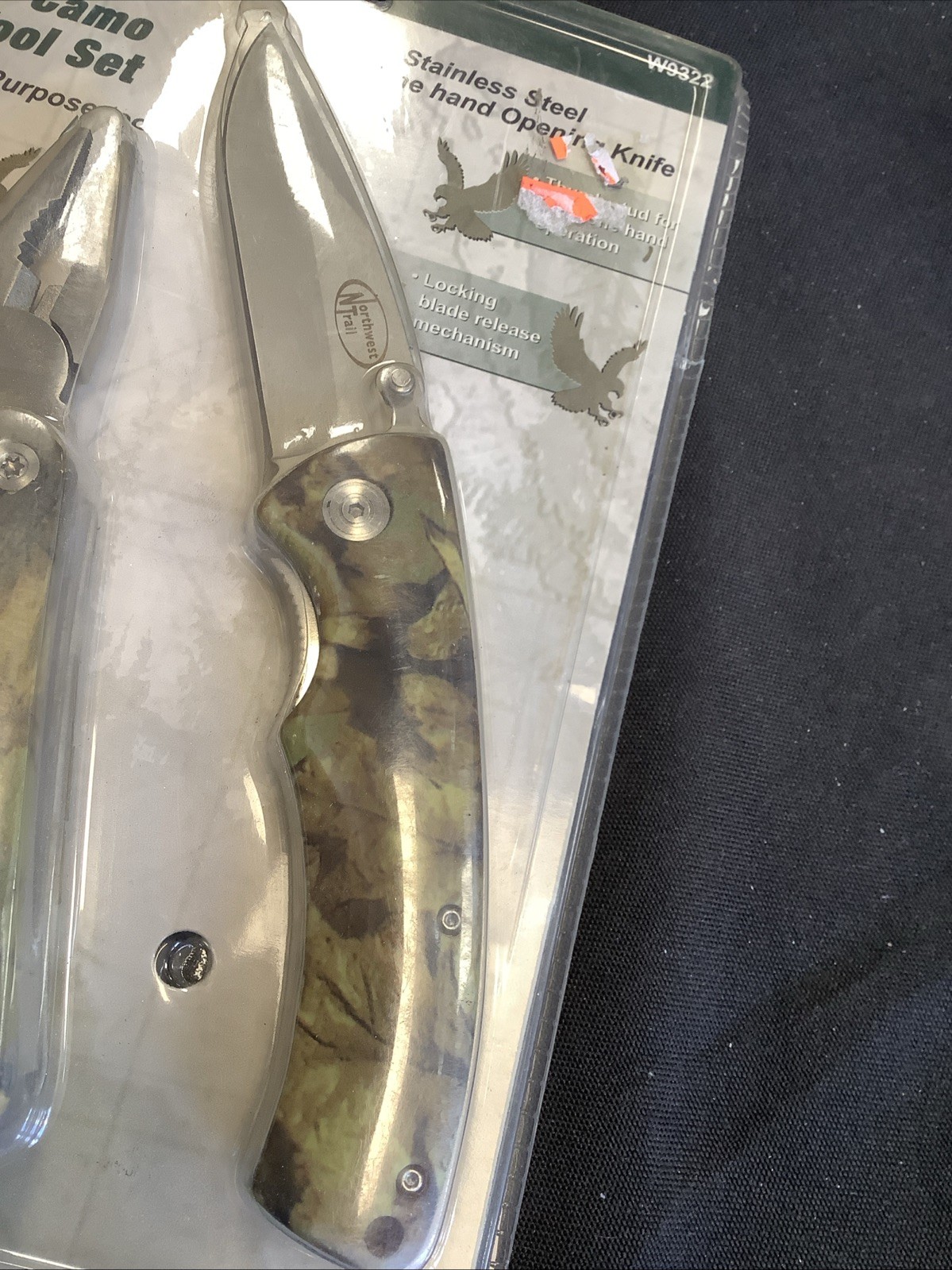 Northwest Trail 2 Piece Camo Multi Tool Set. W9322 F16