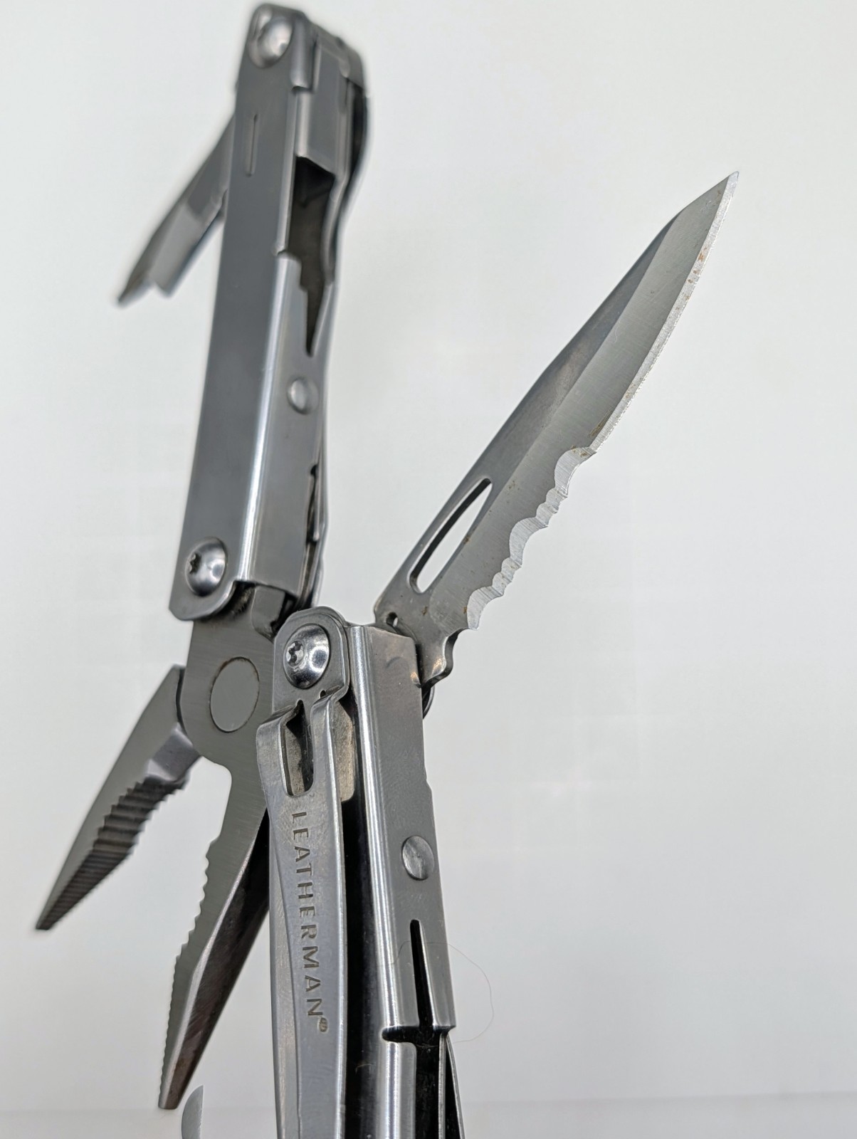 Leatherman Wingman Stainless 14-In-1 Tool Multi-Tool VGUC