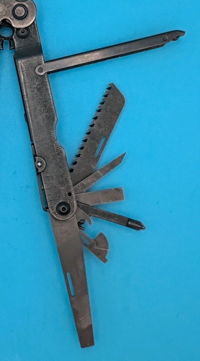 SOG PowerLock Multi Tool! WITH SHEATH! BLACK!!!