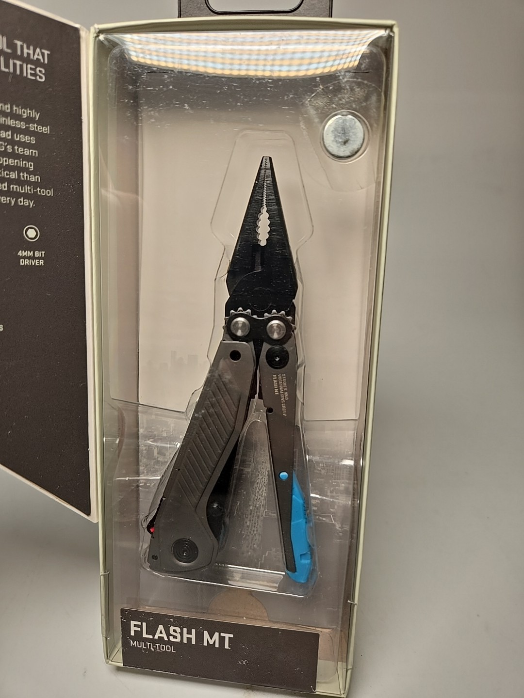 Sog Flash MT Multi Tool Cyan SOG-29-55-02-41