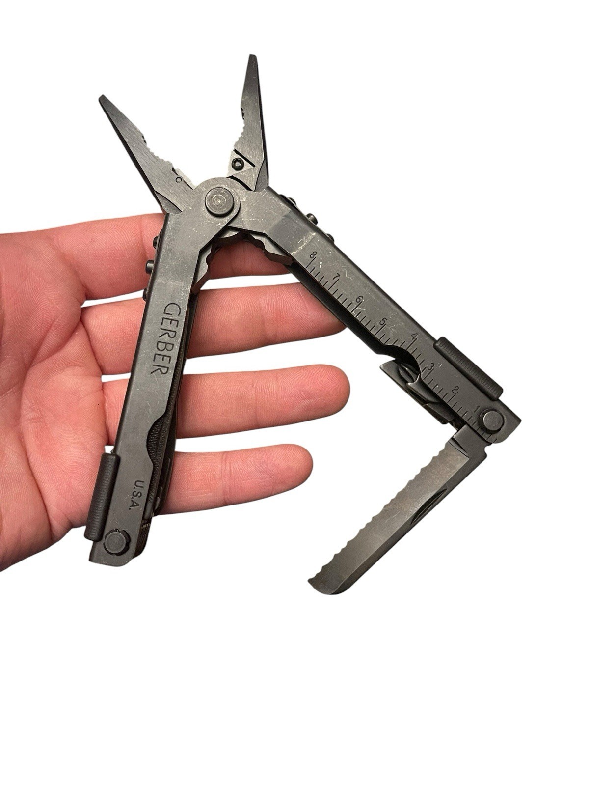 Gerber MP600 Multi Tool Black With Sheath Pouch