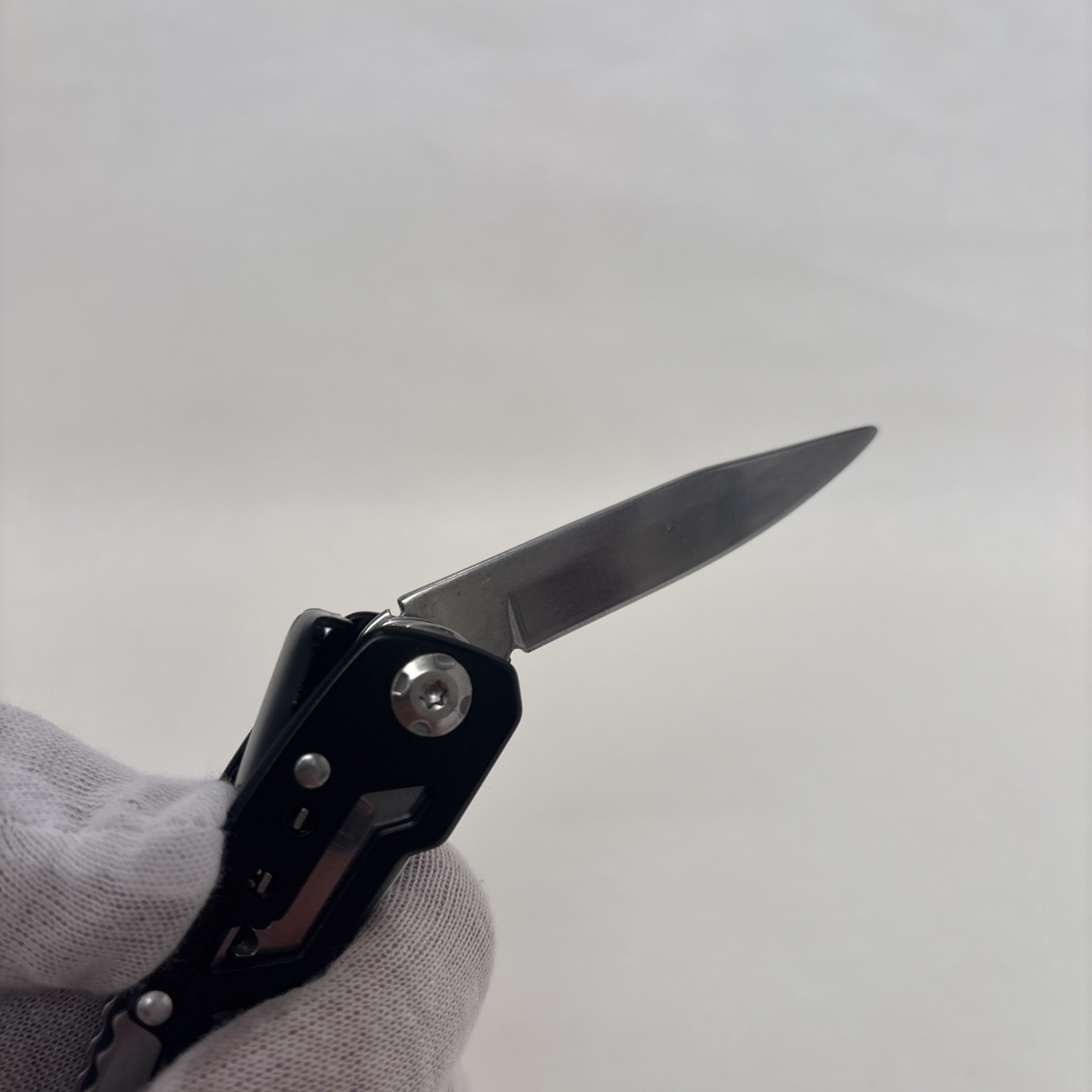FANGFO Multi-Tool Tactical Black Heavy Duty Pocket Pliers EDC Tool w/ Pouch EDC