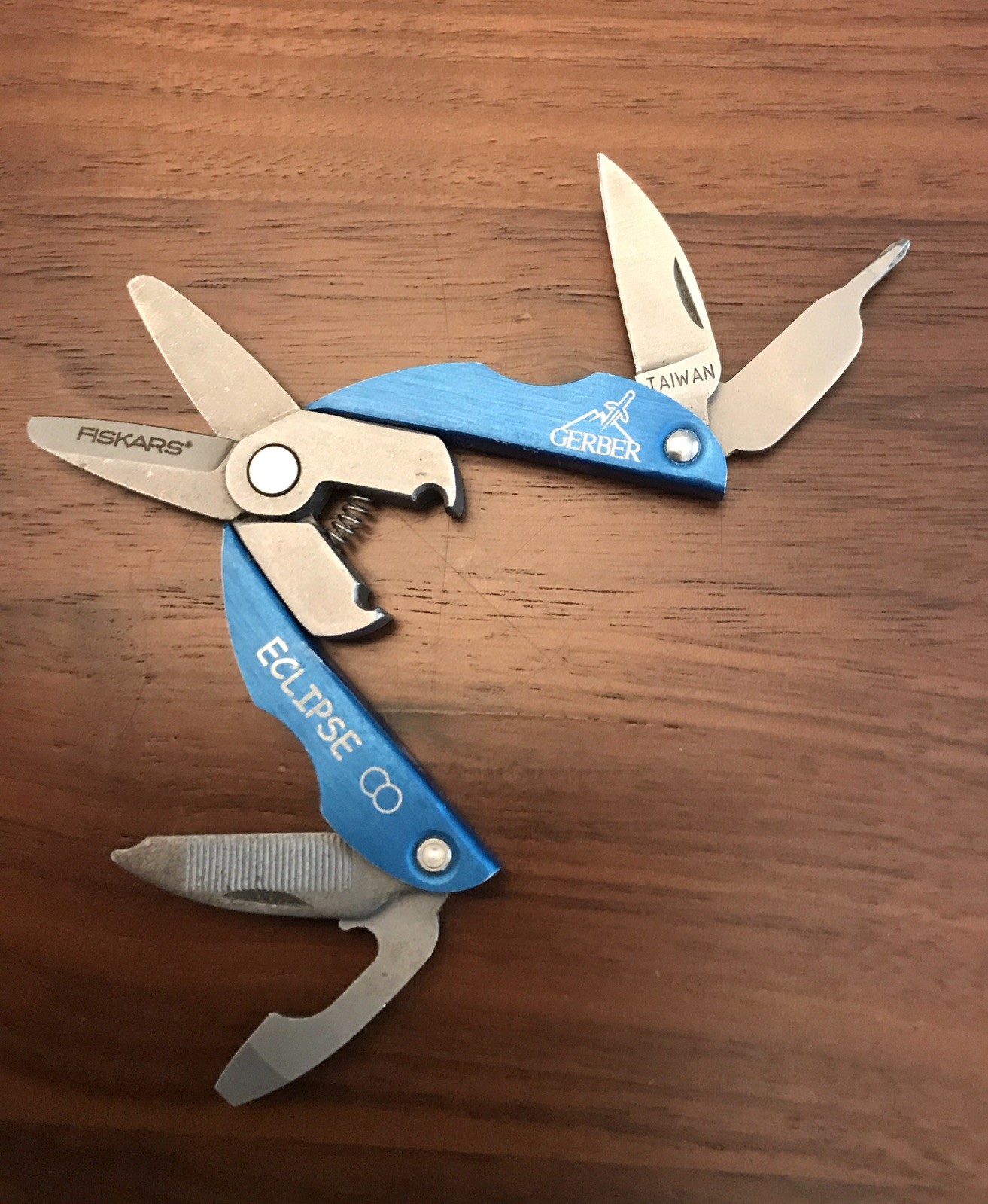 Gerber Fiskars Total Eclipse Fine Edge Blue 22-08478 Multi Tool