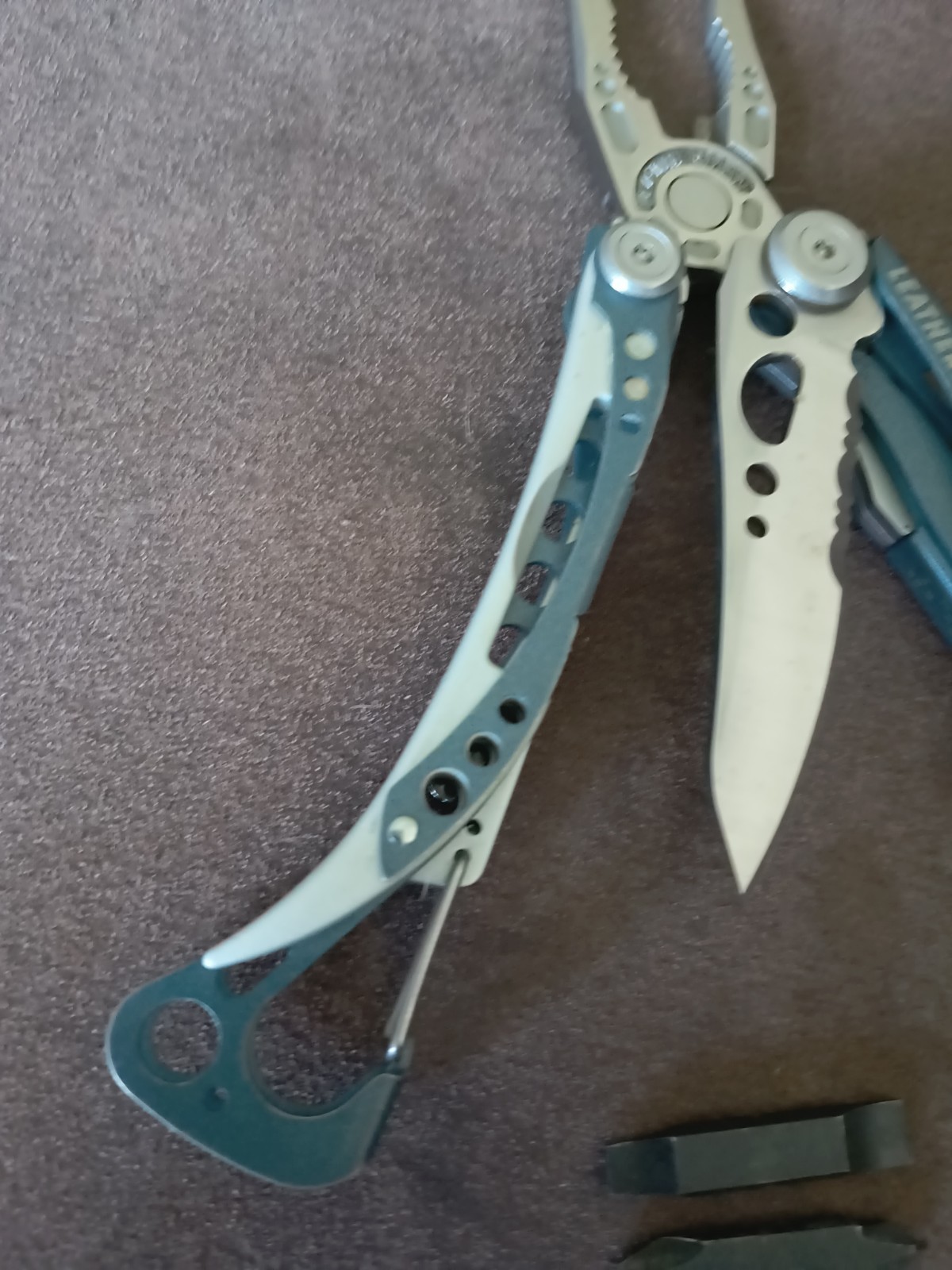Leatherman Skeletool Stainless Steel Multi-Tools Denim Blue 05/23 Discontinued