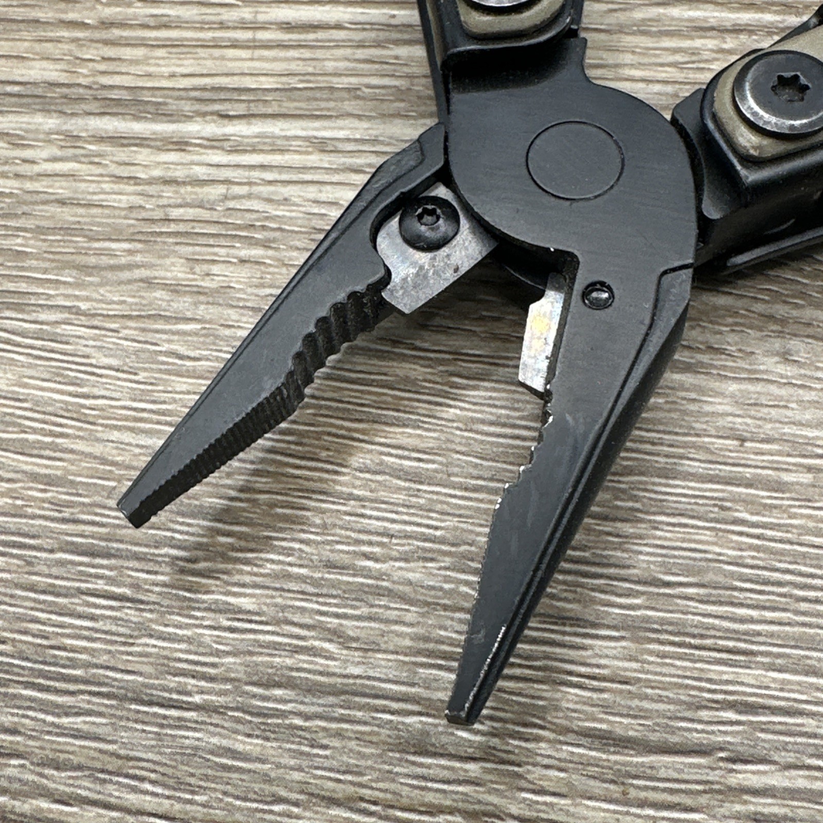 Blackhawk! Everyday Carry EDC Multi-Tool