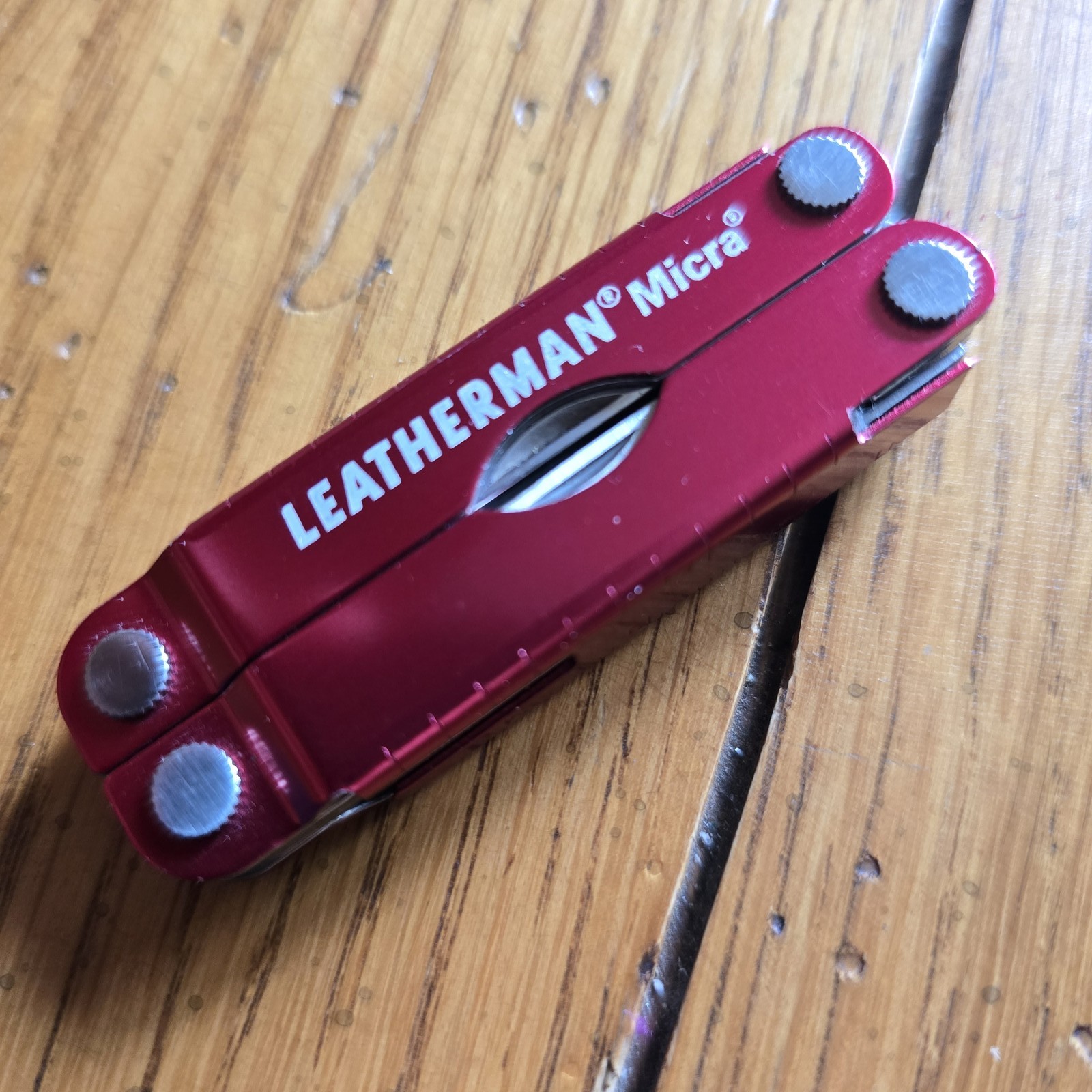 LEATHERMAN MICRA MINI SCISSORS MULTI TOOL 420HC KNIFE 64010101K RED