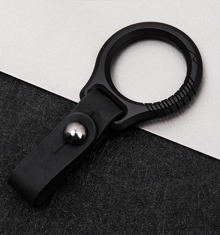 NewTitanium Alloy Leather Car Keychain Portable Key Ring Waist HangingPendantEDC