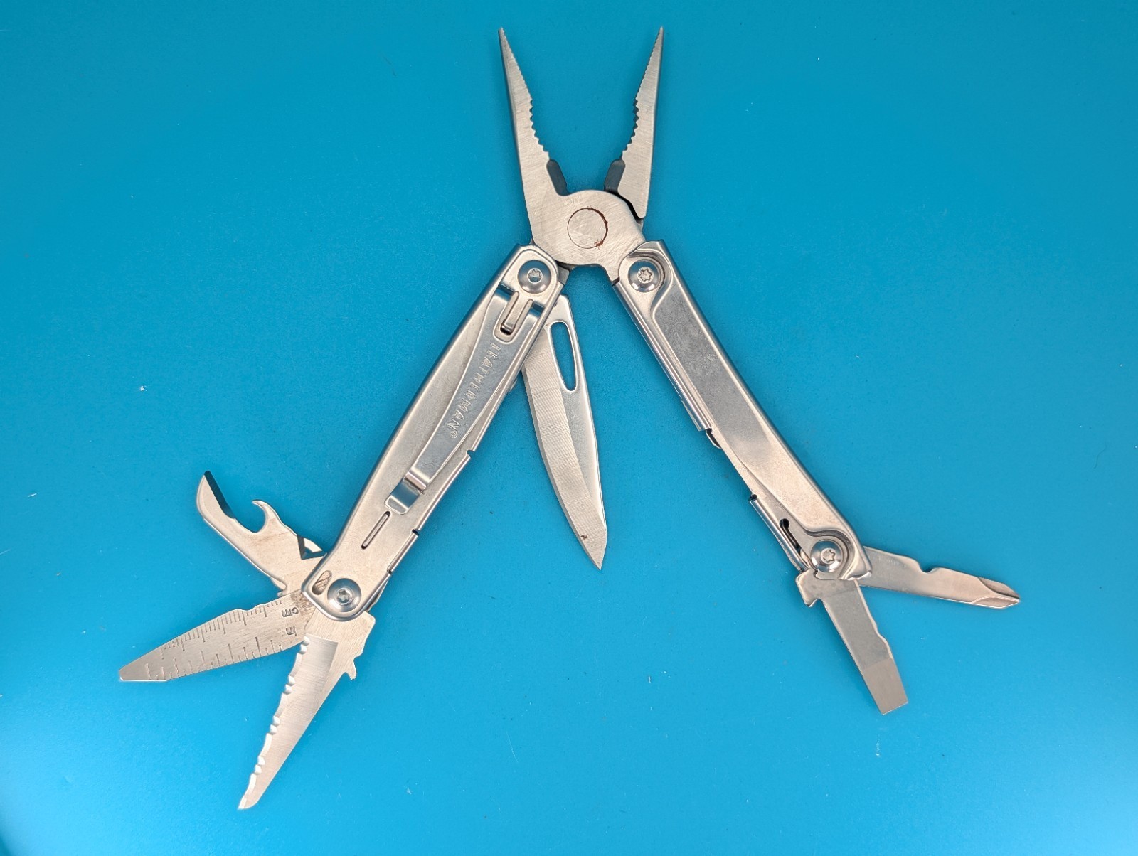 Leatherman Bolster 13 Tool Stainless Steel Multi-Tool!