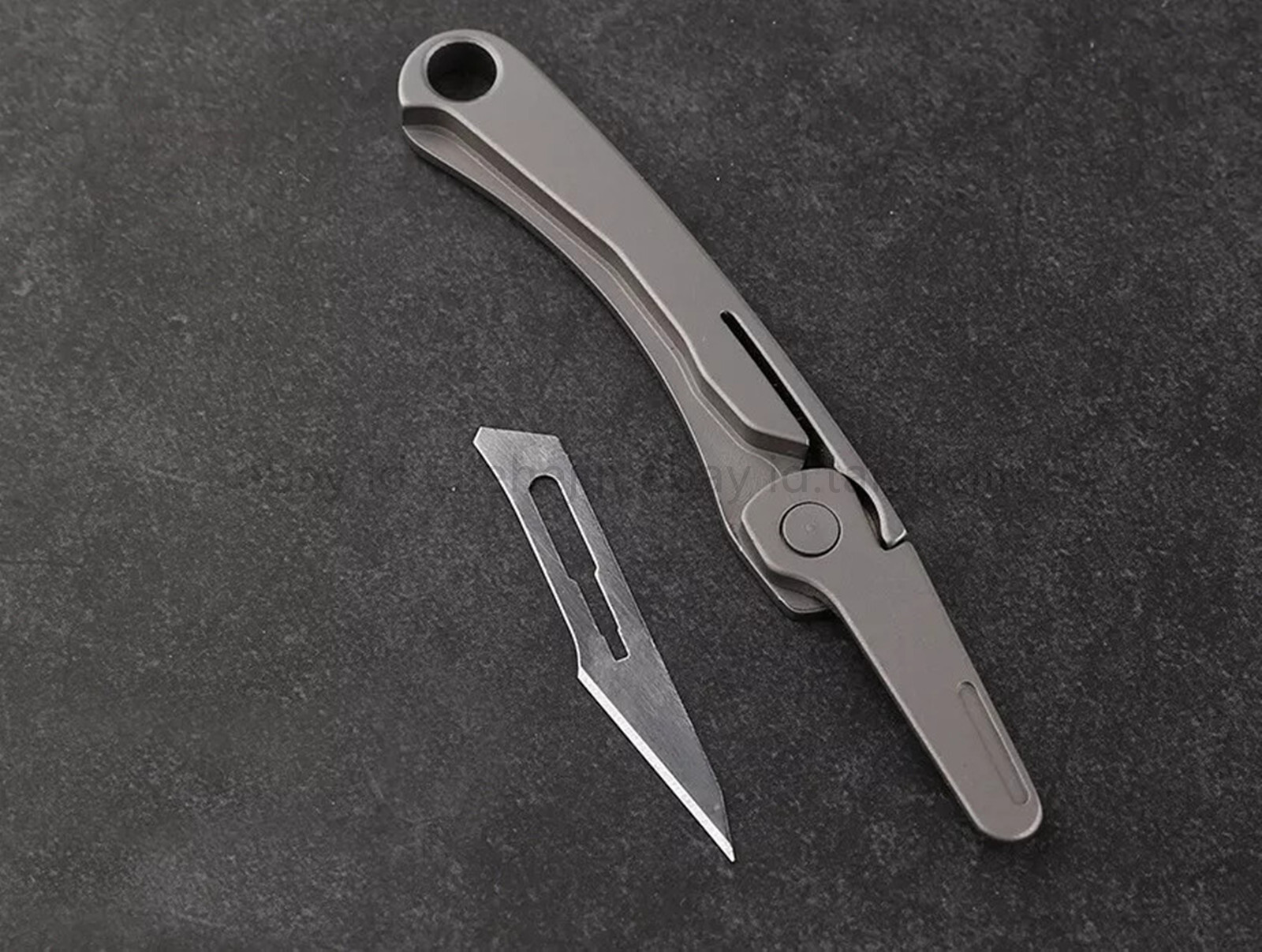Titanium Keychain Pocket Utility Knife Scalpel Blade Outdoor Folding Knife EDC
